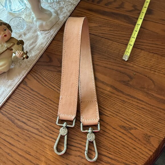 Consuela Leather Purse Strap 24" - Picture 15 of 15